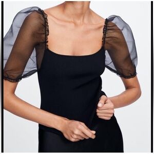NWOT House of Harlow Black Organza Puff Sleeve Black Top sz M